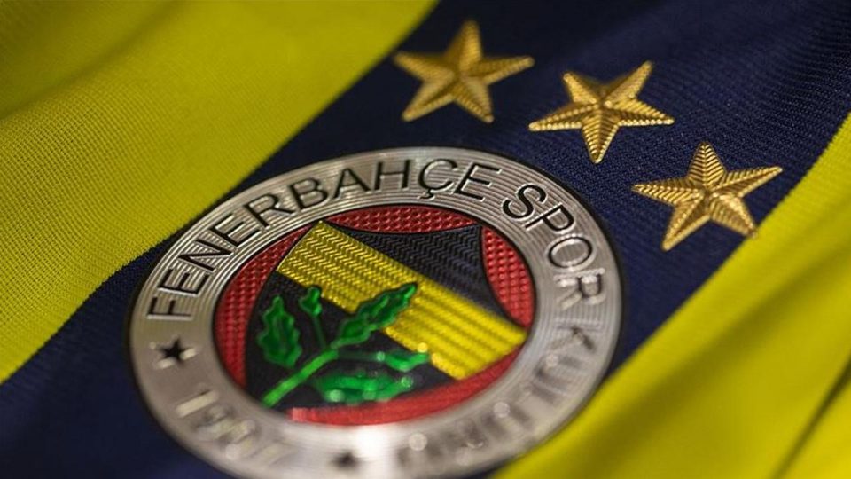 Fenerbahçe’de kongre ertelendi