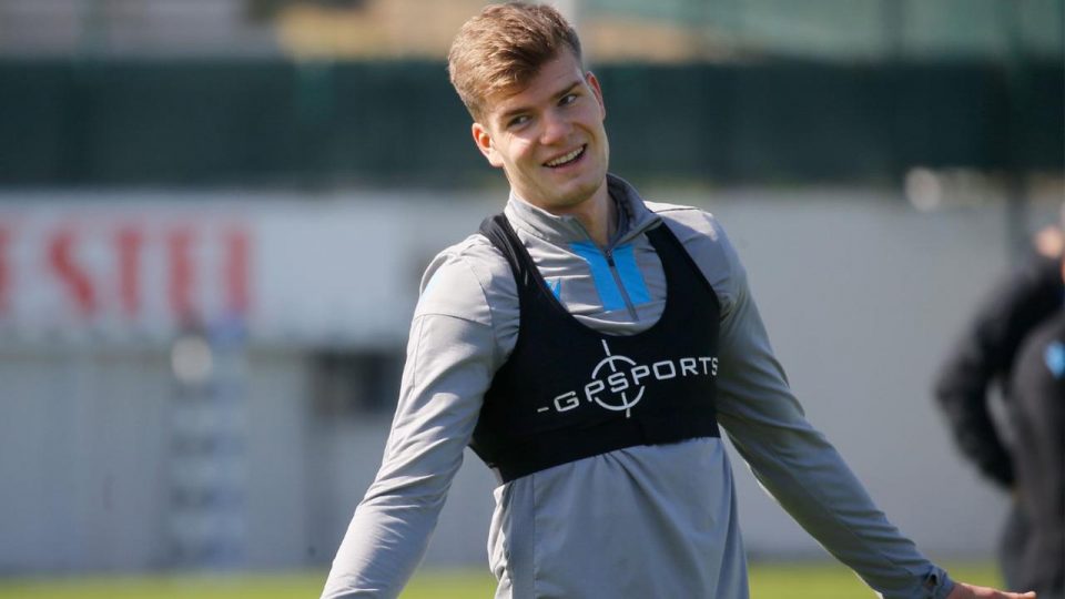 Trabzonspor Alexander Sörloth’u aradı