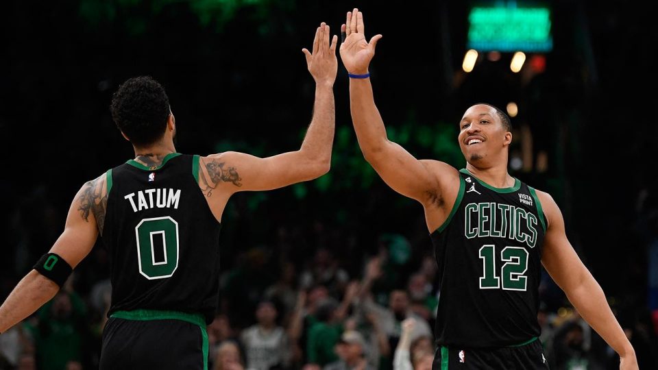 Boston Celtics hız kesmedi