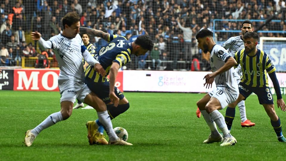 Adana Demirspor’da tek, Fenerbahçe’de 2 değişiklik