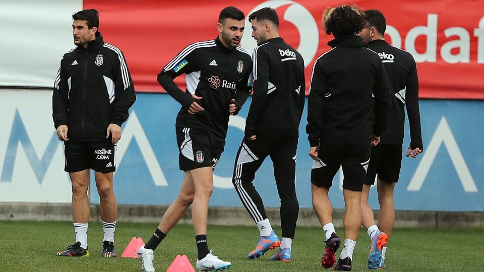 Beşiktaş’ın kamp kadrosu açıklandı