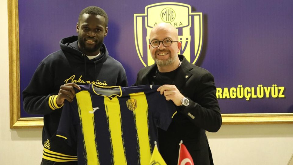 MKE Ankaragücü’ne Kongolu forvet