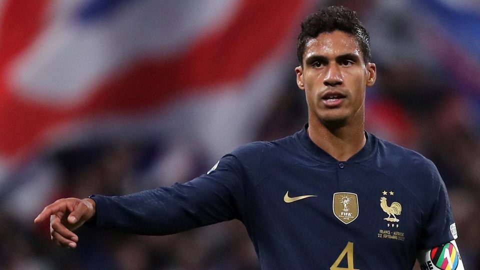 Raphael Varane 29 yaşında Fransa Milli Takımı’nı bıraktı