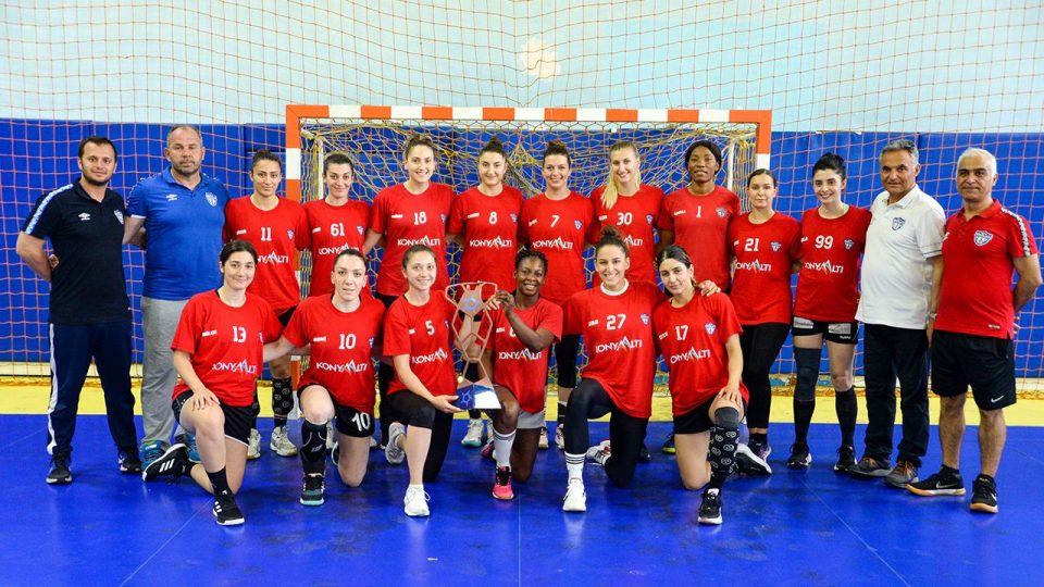 EHF Avrupa Kupası’nı kazanan Konyaaltı Belediyespor başarıda istikrar peşinde