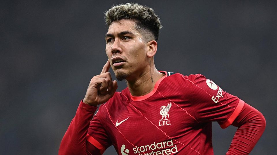 Liverpool 4 futbolcuyla yollarını ayıracak