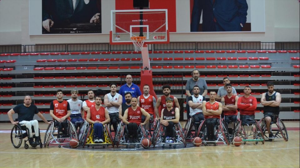 Tekerlekli Sandalye Basketbol A Milli Takımı Yalova’da kampa girdi