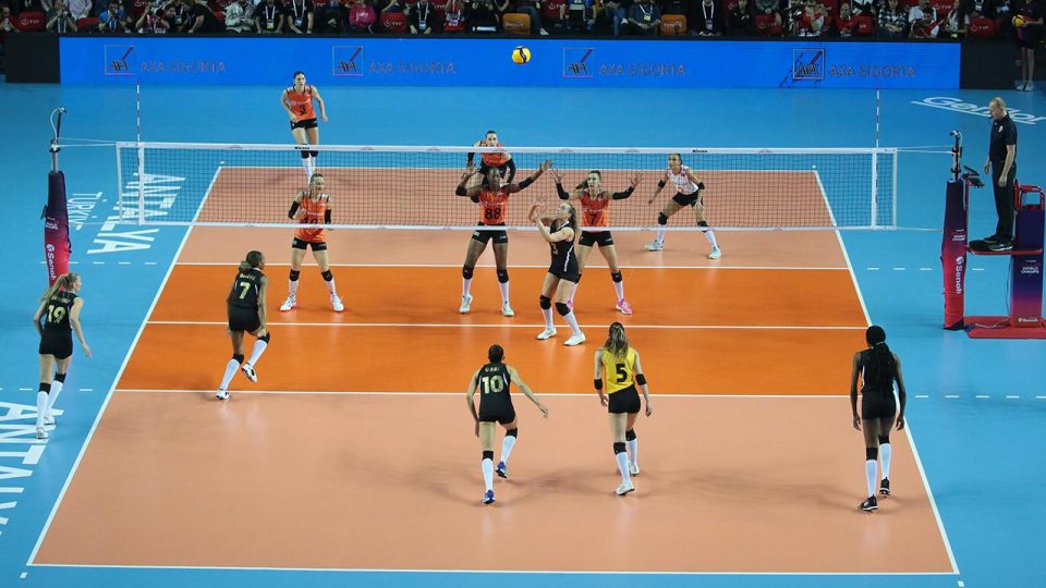 Türk kadın voleybolu 24. uluslararası kupayı kaldıracak