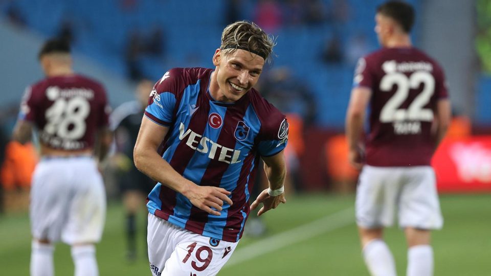 Trabzonspor’da Larsen ayrılığa açık kapı bıraktı