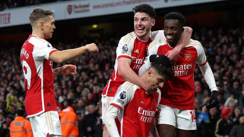 Premier Lig’de Arsenal yeniden zirvede